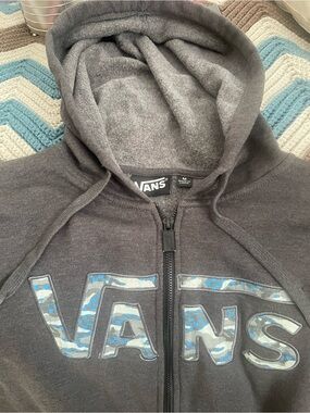 Vans Men’s Charcoal Zip-Up Hoodie with Blue Camo Logo